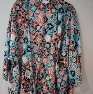 LulaRoe Lindsay Size Large NWT